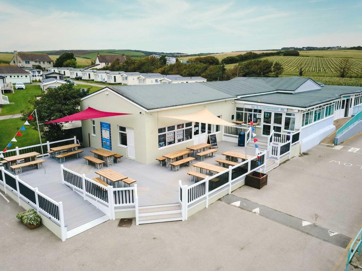 Bude Caravan Caromax - Families And Couples Only Exteriör bild