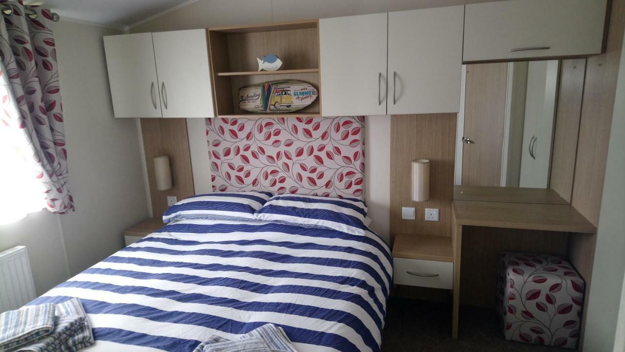 Bude Caravan Caromax - Families And Couples Only Exteriör bild